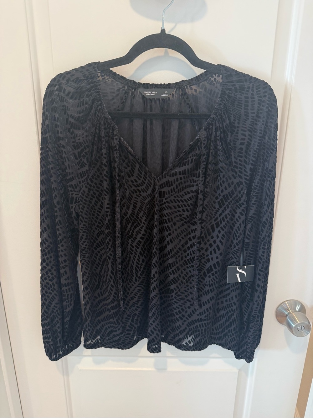 Women's Black Velvet Burnout V-Neck Long Sleeve Blouse